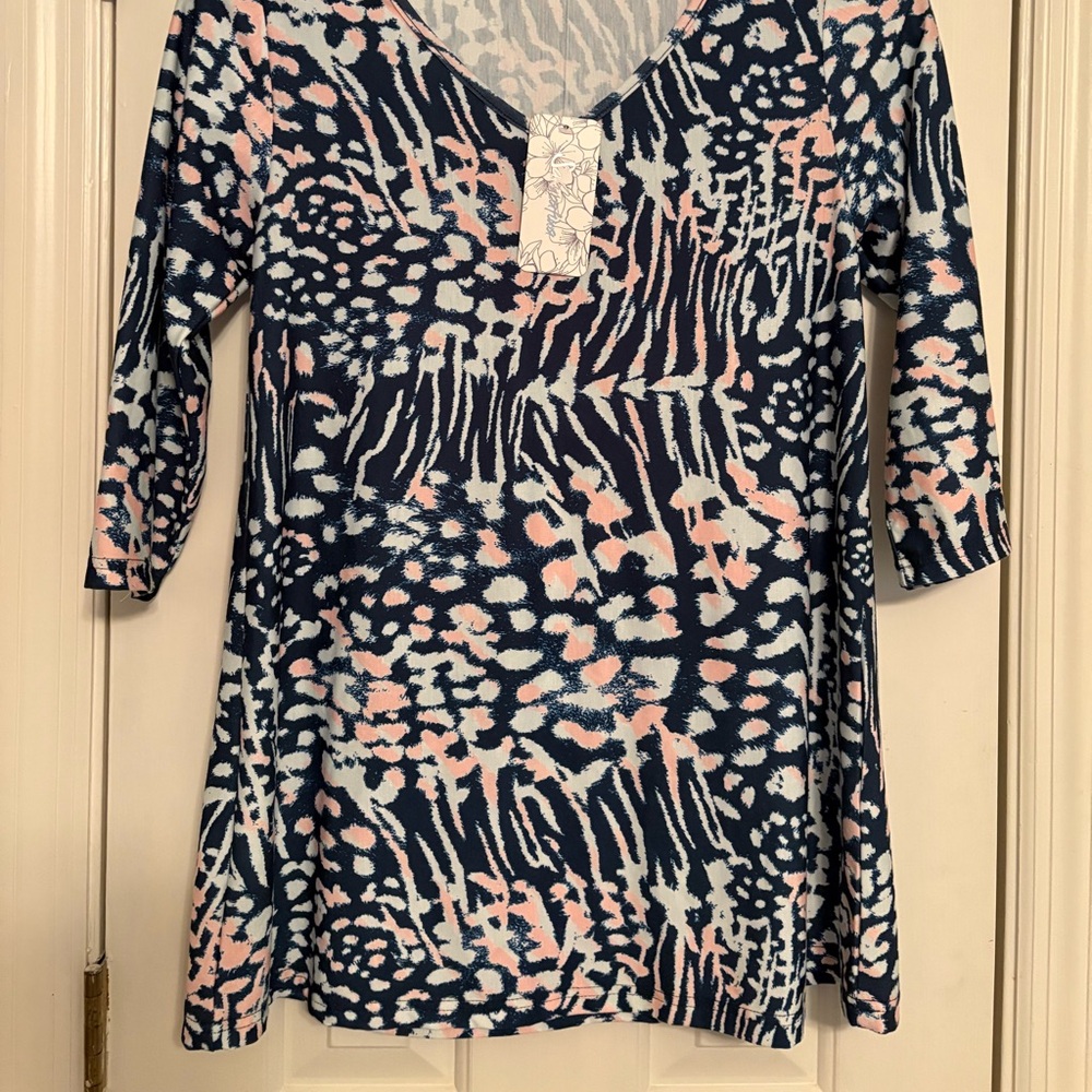 Sakurafina Blue and Pink Abstract Top, Size S